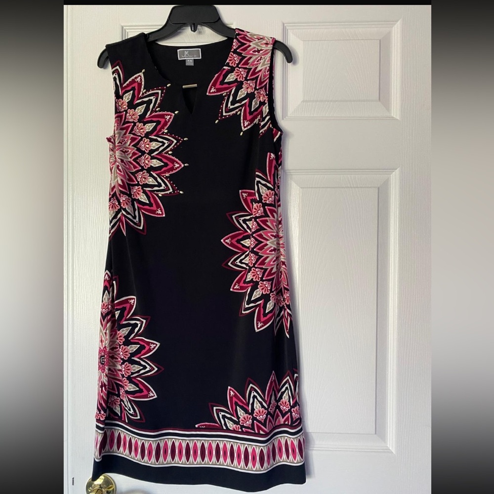 JM Collection Black and Pink Sheath Dress Sleeveless Scoop Neck